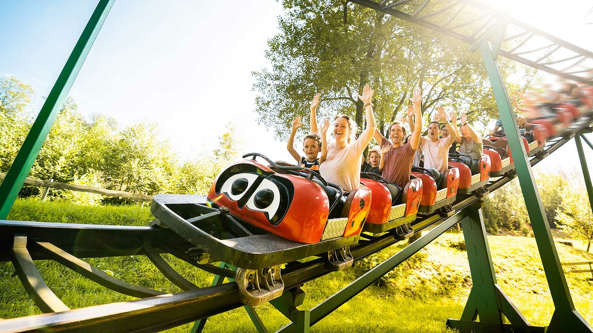 Marienkäferbahn - Der Achterbahn Klassiker