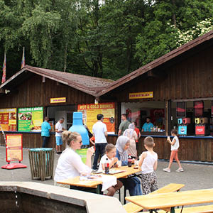 Pommesbude, Weltküche & Eis am "Riverside"